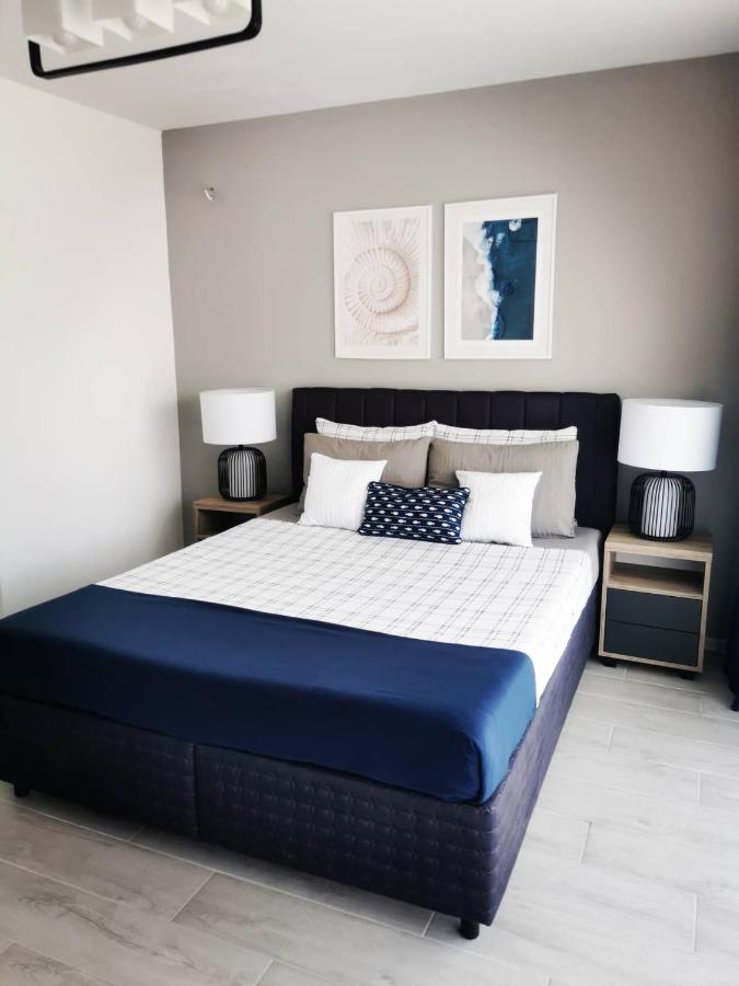 Hotel Blue Breeze à Sinemoretz Extérieur photo